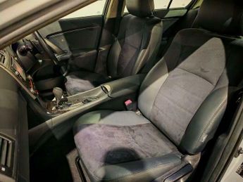 Toyota Avensis 1.8 V-Matic Icon Plus Multidrive S Euro 5 4dr