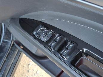 Ford Mondeo TITANIUM HEV