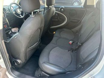 MINI Countryman 1.6 Cooper Auto Euro 5 5dr