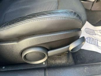 MINI Countryman 1.6 Cooper Auto Euro 5 5dr