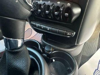 MINI Countryman 1.6 Cooper Auto Euro 5 5dr