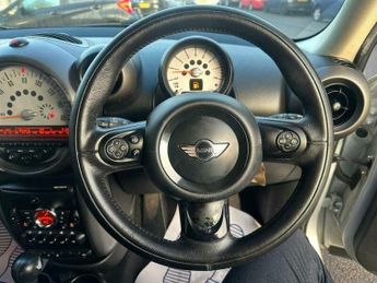 MINI Countryman 1.6 Cooper Auto Euro 5 5dr