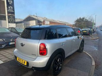 MINI Countryman 1.6 Cooper Auto Euro 5 5dr