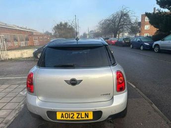 MINI Countryman 1.6 Cooper Auto Euro 5 5dr