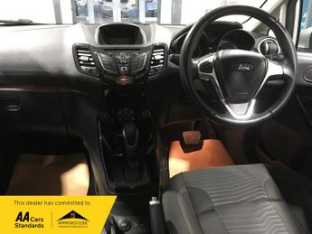 Ford Fiesta 1.6 ZETEC AUTOMATIC ONLY 25425 MILES!!