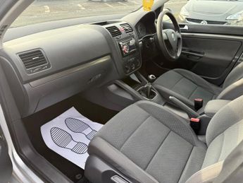 Volkswagen Golf SE TDI (105BHP)