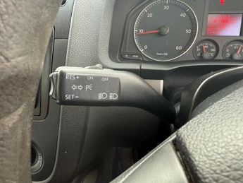 Volkswagen Golf SE TDI (105BHP)