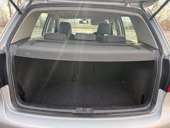 Volkswagen Golf SE TDI (105BHP)