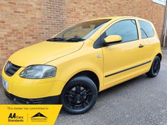 Volkswagen Fox 1.2 6V Urban Fox Hatchback 3dr Petrol Manual Euro 4 (55 ps)