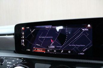 Mercedes-Benz CLA 1.3 CLA180 AMG Line Coupe 7G-DCT Euro 6 (s/s) 4dr
