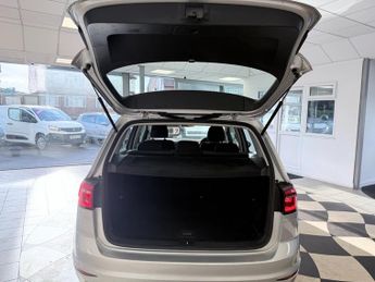 Volkswagen Golf SV SE TDI 17 PLATE 106000 MILES