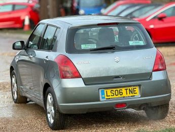 Suzuki Swift 1.5 GLX 5dr