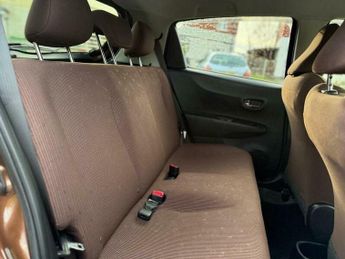 Toyota Yaris 1.0 VVT-i Icon Plus CVT Euro 5 5dr