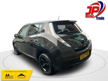 Nissan Leaf BLACK EDITION