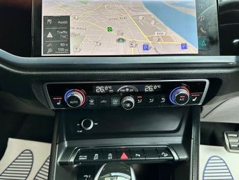 Audi Q3 SPORTBACK TFSI S LINE