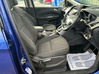 Ford Kuga 2.0 TDCi Zetec SUV 5dr Diesel Powershift AWD Euro 6 (s/s) (150 p