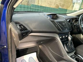 Ford Kuga 2.0 TDCi Zetec SUV 5dr Diesel Powershift AWD Euro 6 (s/s) (150 p