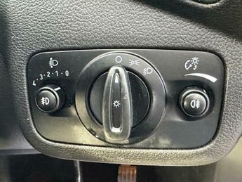 Ford Kuga 2.0 TDCi Zetec SUV 5dr Diesel Powershift AWD Euro 6 (s/s) (150 p