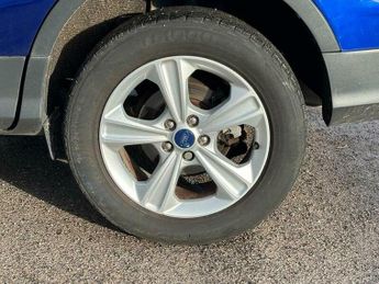 Ford Kuga 2.0 TDCi Zetec SUV 5dr Diesel Powershift AWD Euro 6 (s/s) (150 p