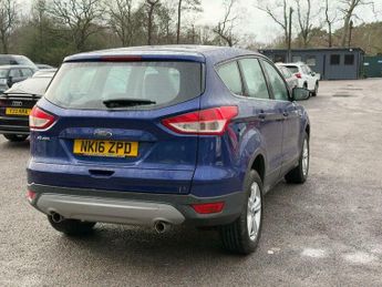 Ford Kuga 2.0 TDCi Zetec SUV 5dr Diesel Powershift AWD Euro 6 (s/s) (150 p