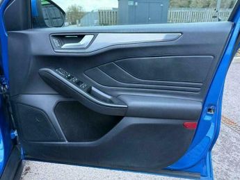 Ford Focus 2.0 EcoBlue Titanium X Estate 5dr Diesel Auto Euro 6 (s/s) (150 