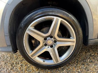 Mercedes GLA GLA 200 D 4MATIC AMG LINE