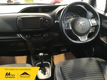 Toyota Yaris 1.5 VVT-h EXCEL HYBRID AUTOMATIC ONLY 41670 MILES!!