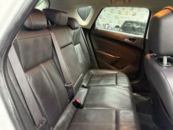 Vauxhall Astra 2.0 CDTi Elite Auto Euro 5 5dr