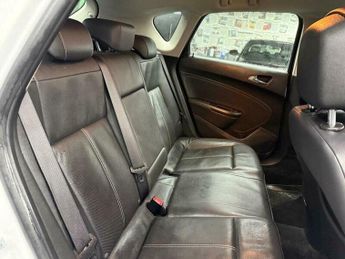 Vauxhall Astra 2.0 CDTi Elite Auto Euro 5 5dr