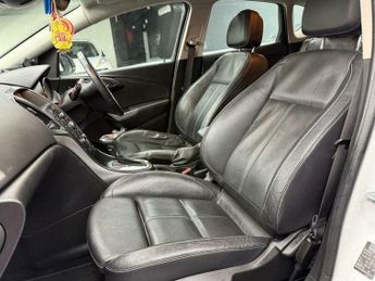 Vauxhall Astra 2.0 CDTi Elite Auto Euro 5 5dr