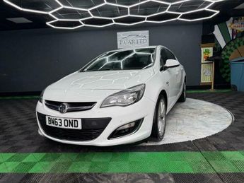 Vauxhall Astra 2.0 CDTi Elite Auto Euro 5 5dr