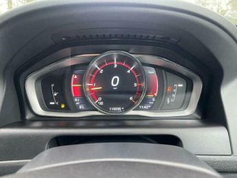 Volvo XC60 2.4 D5 SE Lux Nav Auto AWD Euro 6 (s/s) 5dr
