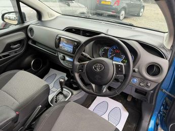 Toyota Yaris 1.5 VVT-h Icon E-CVT Euro 6 5dr