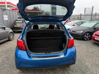 Toyota Yaris 1.5 VVT-h Icon E-CVT Euro 6 5dr