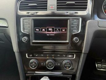 Volkswagen Golf 2.0 TDI BlueMotion Tech GTD DSG Euro 6 (s/s) 5dr