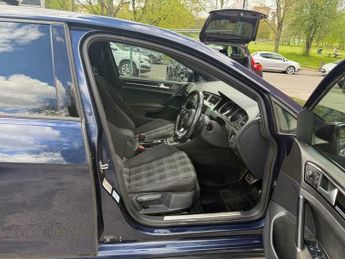 Volkswagen Golf 2.0 TDI BlueMotion Tech GTD DSG Euro 6 (s/s) 5dr