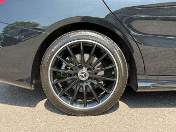 Mercedes-Benz CLA 2.1 CLA220d AMG Line Night Edition (Plus) Shooting Brake 7G-DCT 