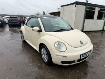 Volkswagen Beetle 1.4 16V Luna Cabriolet Euro 4 2dr