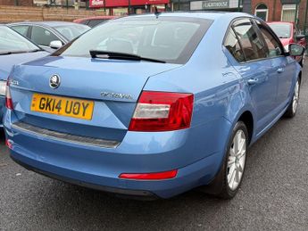 Skoda Octavia 1.6 TDI Elegance DSG Euro 5 5dr 103BHP