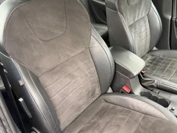 Skoda Octavia 1.6 TDI Elegance DSG Euro 5 5dr 103BHP