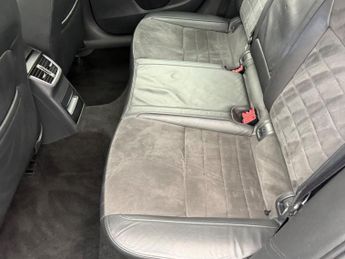 Skoda Octavia 1.6 TDI Elegance DSG Euro 5 5dr 103BHP