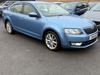 Skoda Octavia 1.6 TDI Elegance DSG Euro 5 5dr 103BHP