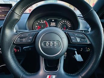 Audi A3 TFSI S LINE BLACK EDITION