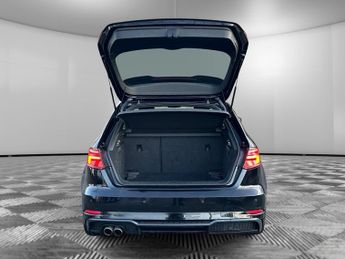 Audi A3 TFSI S LINE BLACK EDITION