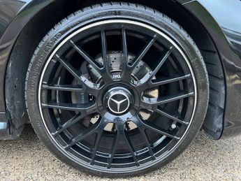 Mercedes E Class E 220 D AMG LINE EDITION PREMIUM