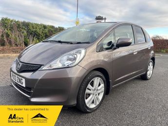 Honda Jazz I-VTEC ES PLUS