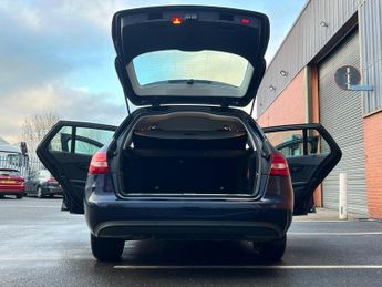 Mercedes-Benz C Class 1.6 C200d SE G-Tronic+ Euro 6 (s/s) 5dr