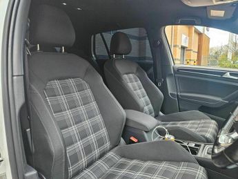 Volkswagen Golf GTD DSG