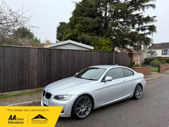 BMW 320 320i M SPORT HIGHLINE