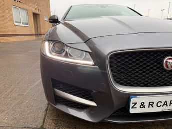 Jaguar XF D R-SPORT